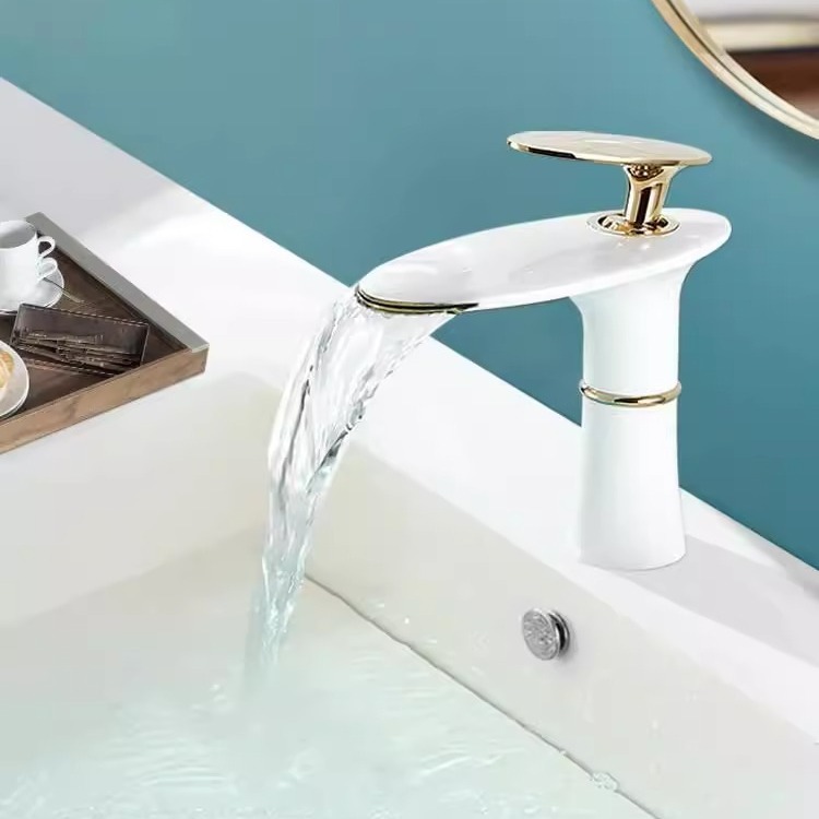 Home Hardware Bathroom Sinks - Waterval Wastafel Kraan Wit Goud Warm